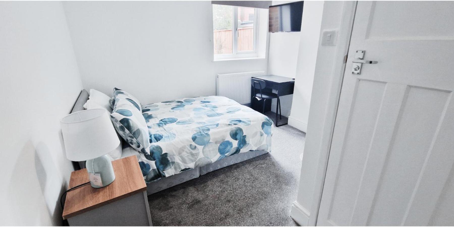 Lovely Room In Modern House Near Nottingham Exterior foto